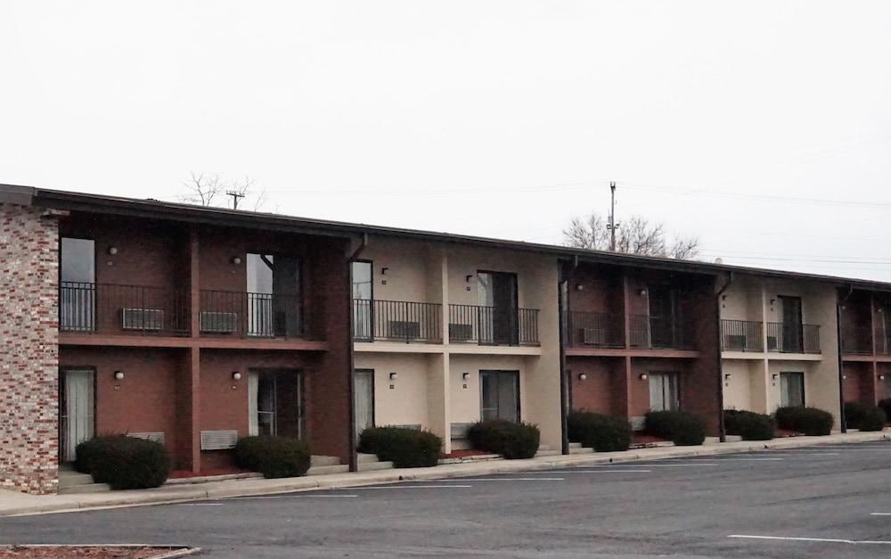 Travelodge By Wyndham Wytheville Exteriör bild